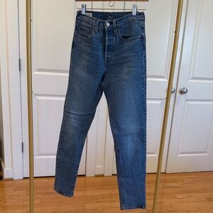 Levi's Women's Skinny Blue Jeans